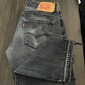 Levi 501 Button fly Size 32 waist 30 Long